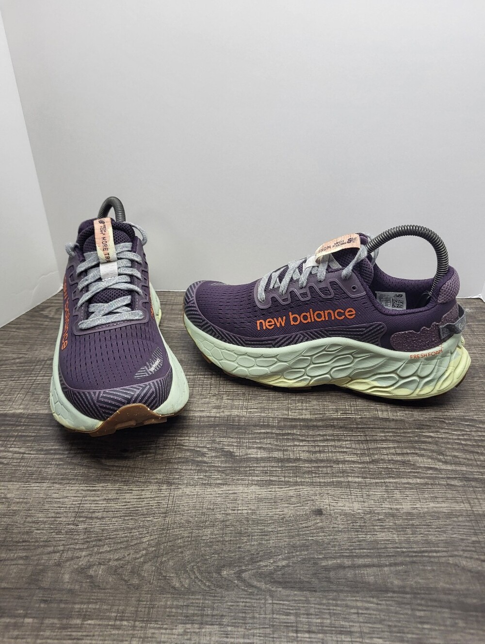 New Balance Fresh Foam X More Trail V3 Women Size 7.5 Running Shoes Purple
